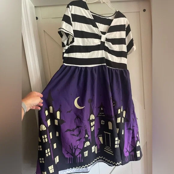 Women's Plus Size Halloween Dress XX-Large Purple goth witch sexy - Picture 3 of 4